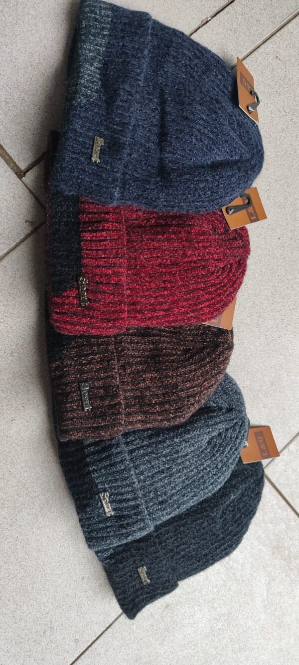 Gorro con Piel - Imagen 2